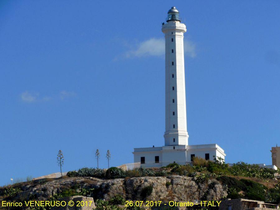51d -- Faro S. Maria di Leuca  (Puglia)  )- Lighthouse of S.Maria di Leuca ( Puglia - ITALY).jpg